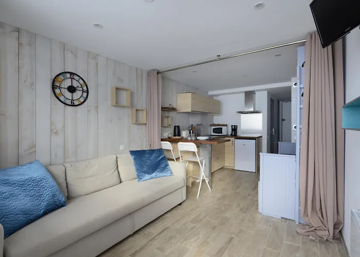 Confort Renove, Balcon Sud, Skis Aux Pieds - Fr-1-181-2556 Apartment